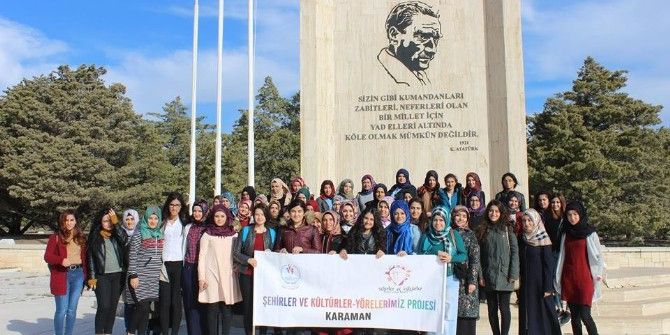 Karamanlı Gençler Mersin’i Gezdi