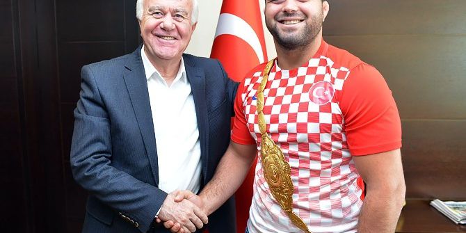 Asat Güreşçisinin Büyük Başarısı