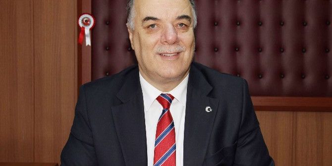 Veliler Dışarıda Öğrenciler Sınav Salonunda Ter Döktü