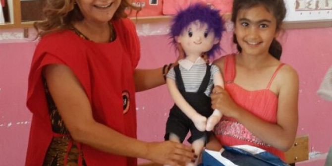 Felsefeciler Yalnız Oyuncaklara Yeni Arkadaşlar Buluyor
