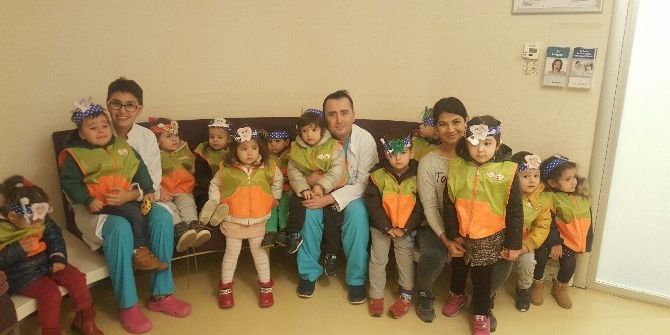 Miniklere Diş Taraması