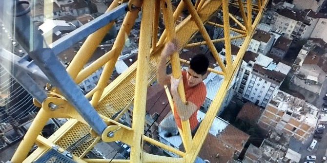 Bursalı Çılgın Liseli, Ölüme Böyle Meydan Okuyor