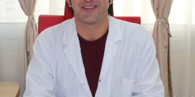 Uzmandan Vatandaşlara Yüz Felci Uyarısı