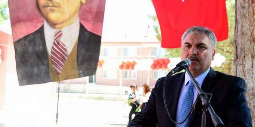 Uşak Valisi Ahmet Okur; " Eğitim Ve Öğretimin Hayat Boyu Süren Bir Etkinliktir"