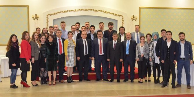 İş Adamı Aşçı, Öğrencilerle Bir Araya Geldi