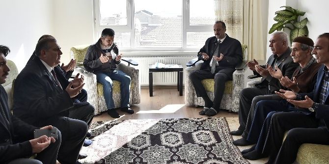 Mamak Belediye Başkanı Akgül, Şehit Ve Gazi Ailelerini Ziyaret Etti