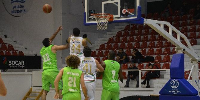 Türkiye Basketbol 1. Liginde İzmir Derbisi Heyecanı