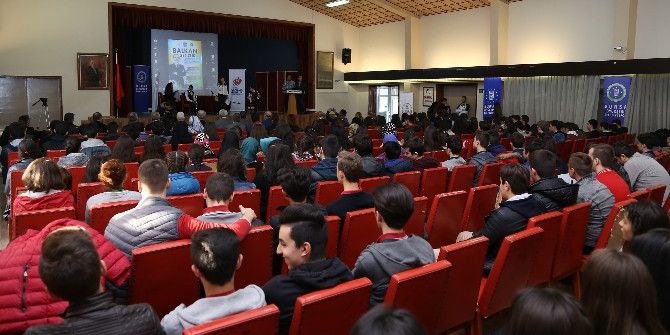 Altepe Gençlerle Buluştu