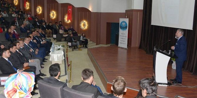 Selçuk’ta 15 Temmuz Ve Başkanlık Sistemi Konuşuldu