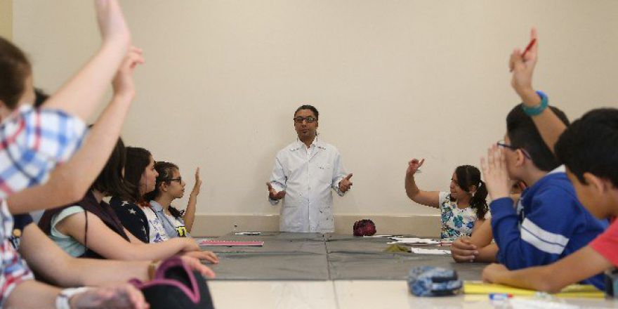 Büyükşehir Yaz Tatilinde Öğrencilerin Yanında