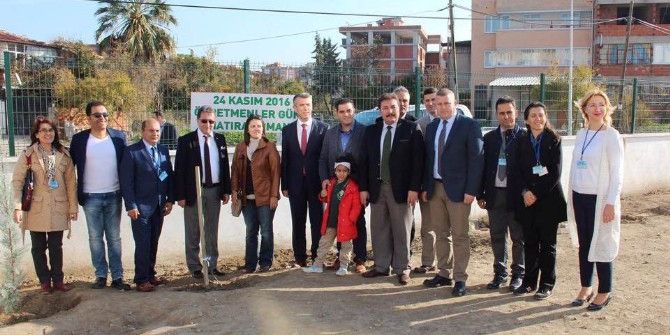 24 Kasım Öğretmenler Günü Hatıra Ormanı Oluşturuldu