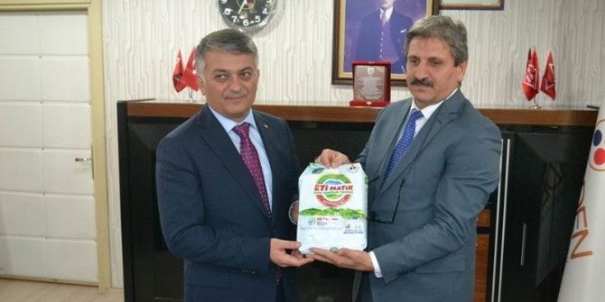 Vali Yazıcı, Bigadiç’te Eti Maden’i Ziyaret Etti
