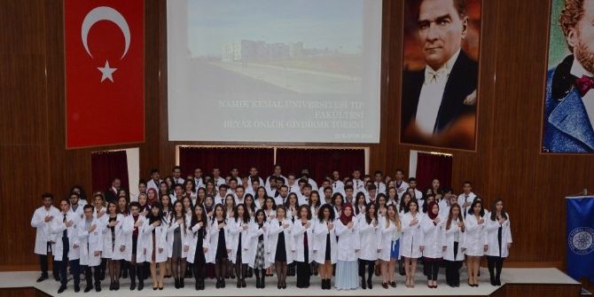 Nkü’de Geleneksel Beyaz Önlük Giyme Töreni Düzenlendi