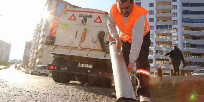 İlkadım’a Çok Fonksiyonlu Temizlik Aracı