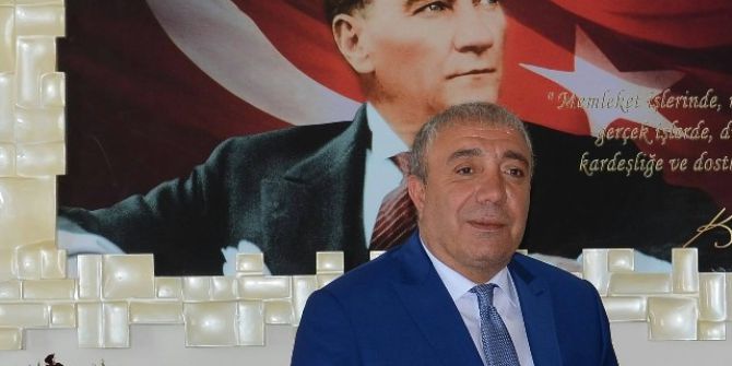 Çat Belediye Başkanı Kılıç’tan Öğretmen Günü Mesajı