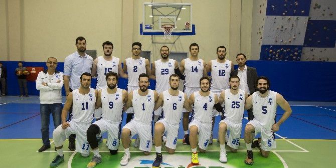 Şampiyon, Lige Galibiyetle Başladı