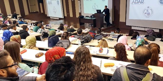 Gaziantep’te Hekim Ve Toplum Konferansı