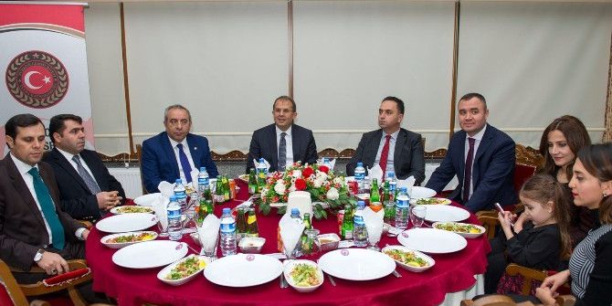 Van’da 24 Kasım Öğretmenler Günü Etkinliği