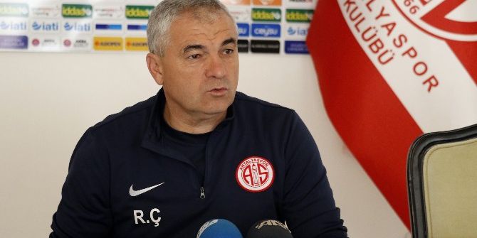 Rıza Çalımbay: "3 Maç Kazanmak Bizi Havaya Sokmamalı"