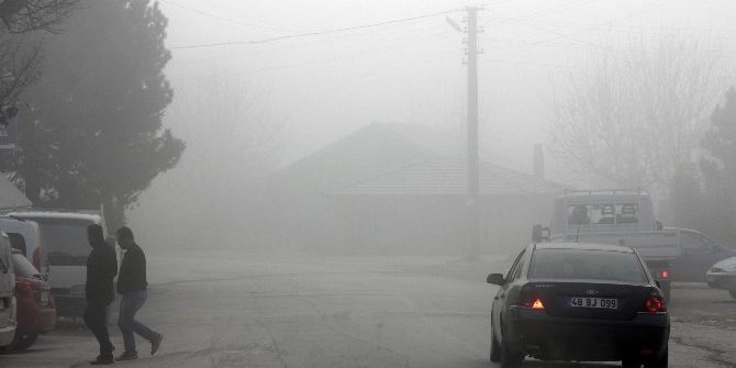 Bolu’da Yoğun Sis Nedeniyle Görüş Mesafesi 20 Metreye Kadar Düştü