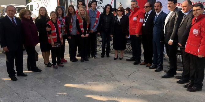 Aydın Kızılay’dan 24 Kasım’da Kan Bağışlayan Öğretmenlere Teşekkür