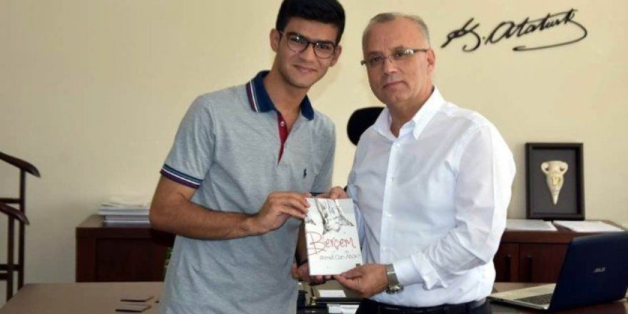 Başkan Kayda, Türkiye’nin En Genç Yazarını Ağırladı