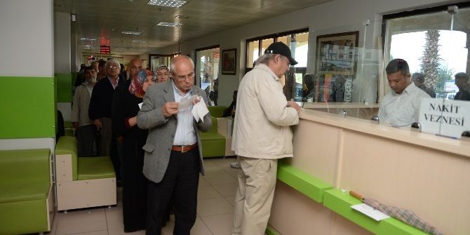 Osmangazi’de Vezneler Hafta Sonu Da Açık