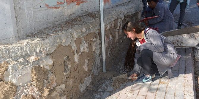 İnşaat Bölümü Öğrencileri Uygulama Yaptı