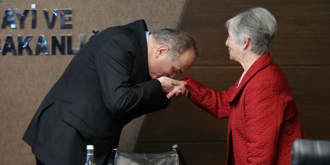 Bakan Özlü İlkokul Öğretmenleri İle Bir Araya Geldi