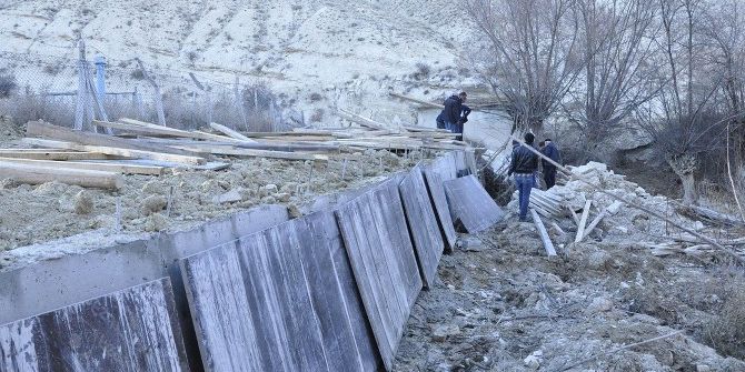 Gürün Belediyesi Su Kaçaklarını Önlemek İçin Çalışma Başlattı