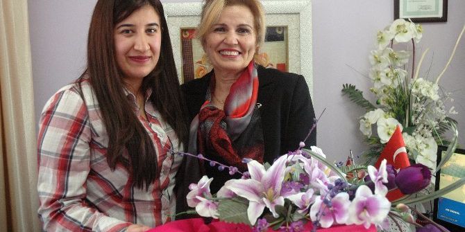 36 Yıllık Meslek Hayatını Kız Çocuklarına Adadı