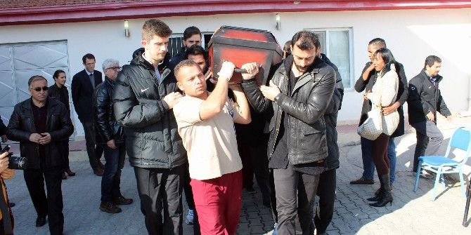 Venezuelalı Sporcunun Cenazesi Ailesine Teslim Edildi