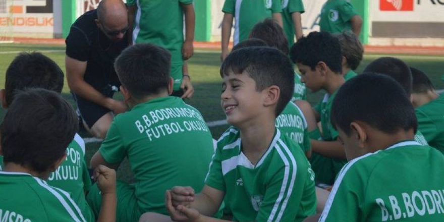 Bodrum’da Geleceğin Futbolcuları Yetişiyor