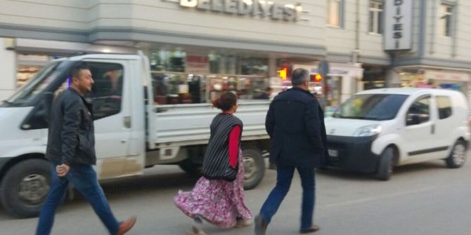 Tırnakçılık Yöntemiyle Hırsızlık Yapan Kadınlar Yakalandı