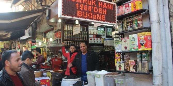 Şanlıurfa’da Kuru Kahve Satıcıları Zor Günler Geçiriyor