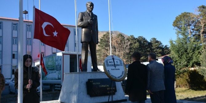 24 Kasım Öğretmenler Günü
