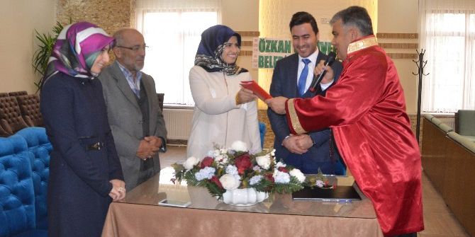 Öğretmenler Gününde Çifte Mutluluk