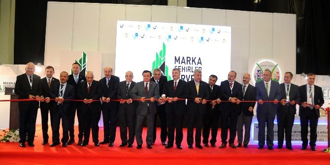 Konya Büyükşehir Belediyesi Marka Şehirler Zirvesi’nde