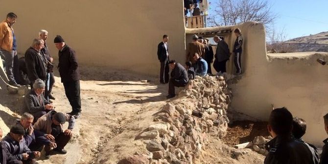 2 Çocuk Annesi Kadın İntihar Etti