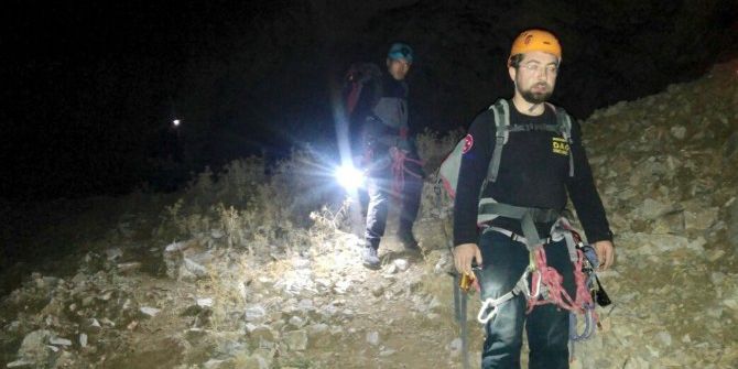 Dağda Mahsur Kalan Öğrenciler 3 Saat Sonra Kurtarıldı