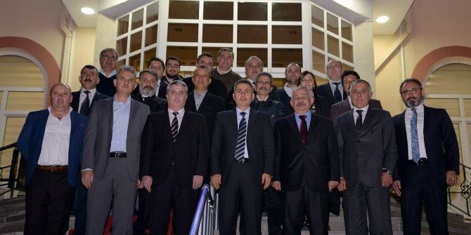 Bilecik Valisi Elban Seramik Sektörü Temsilcileriyle Bir Araya Geldi