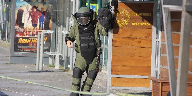 Fünye İle Patlatılan Şüpheli Çantadan İncil Çıktı