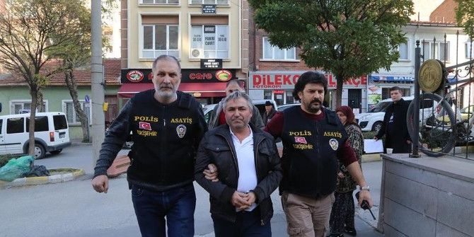 Eş Katili Koca Adliyede