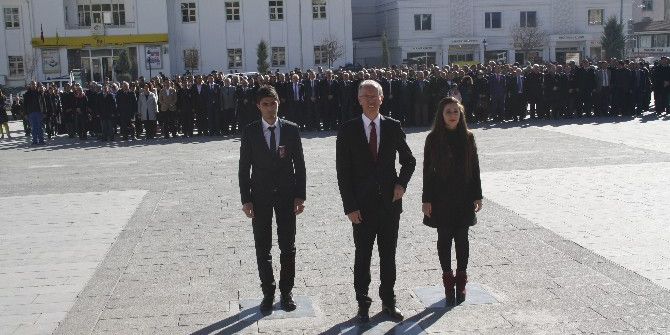 Yozgat’ta 24 Kasım Öğretmenler Günü Kutlandı