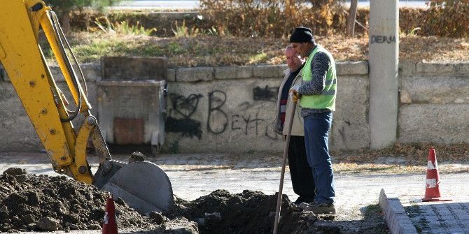 Sungurlu’da Elektrik Hatları Yeraltına Alınıyor