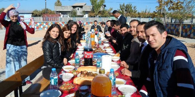 Silopi’de Öğretmenler Günü Etkinliği