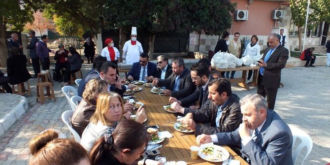 Didim’de Öğretmenlerin Balık Ekmek Ziyafeti Bu Yılda Sürdü