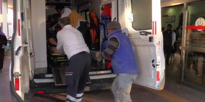 İnşaattan Düşen İşçi Ağır Yaralandı