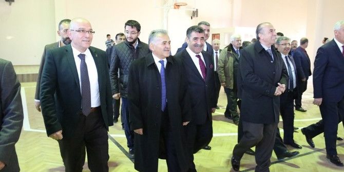 Melikgazi Belediyesinden Eğitim Ve Öğretime Anlamlı Hediye