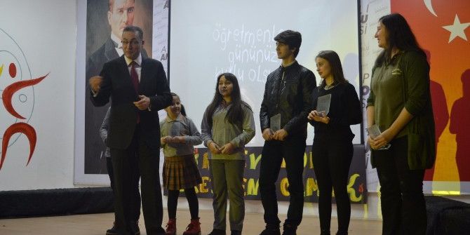 24 Kasım Öğretmenler Günü Alaplı’da Kutlandı